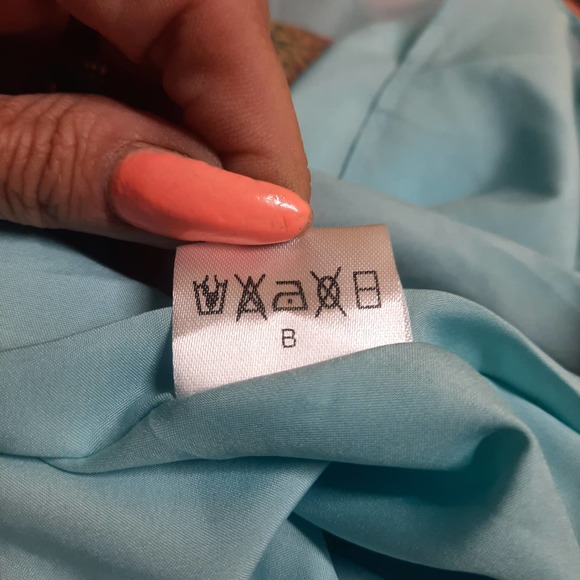 Lai Meng Keinmay Five Cats Multicolored Floral short sleeve Midi dress Size 4 - Picture 8 of 8